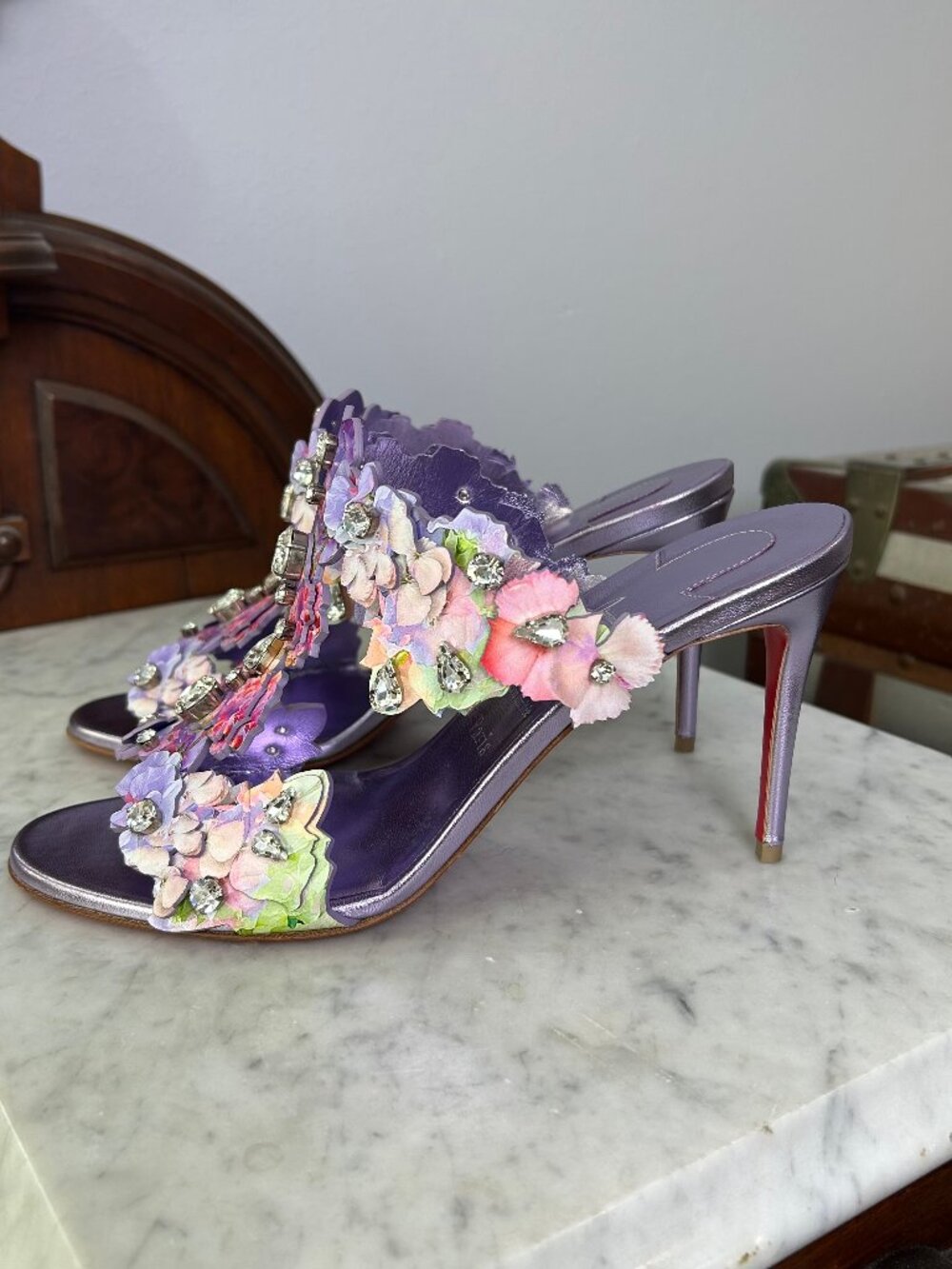 Christian Louboutin Flora 85 Parme Floral Mules size 39